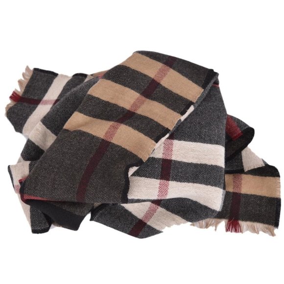 NWT BURBERRY REVERSIBLE COLOUR CHECK WOOL SCARF - Picture 7 of 9